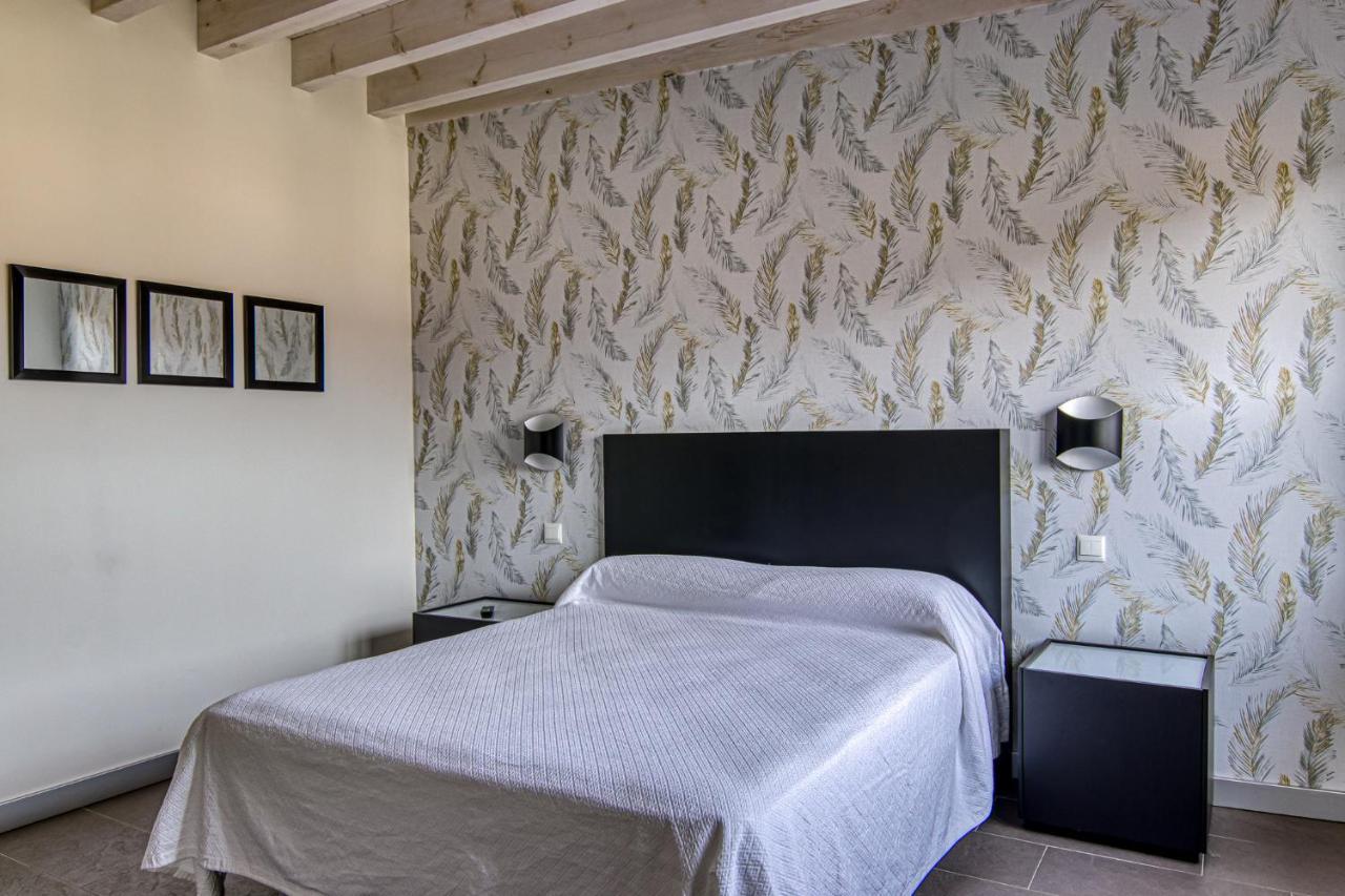 Apartamentos Cuatro Aguas Ucieda Esterno foto